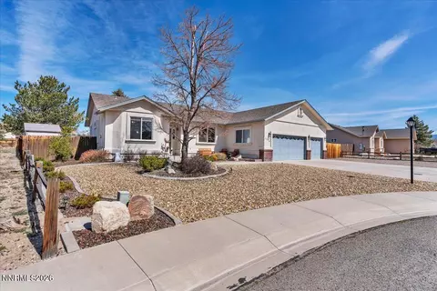 1274 Siesta Ct, Minden, NV 89423