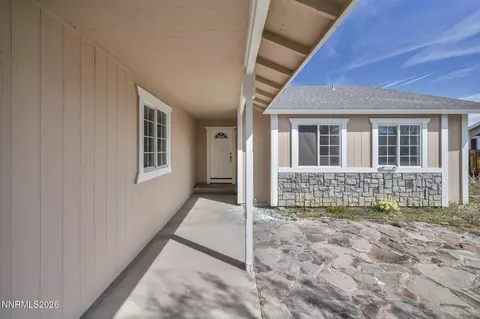 180 Monumental Cir, Spanish Springs, NV 89436