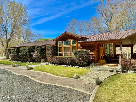 156 E Walker Rd, Yerington, NV 89447 photo 3