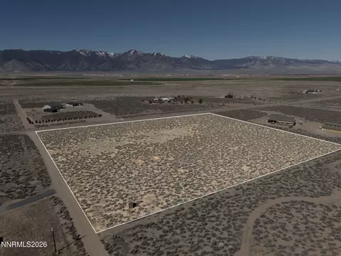 2013 E Valley Rd, Minden, NV 89423 photo 12