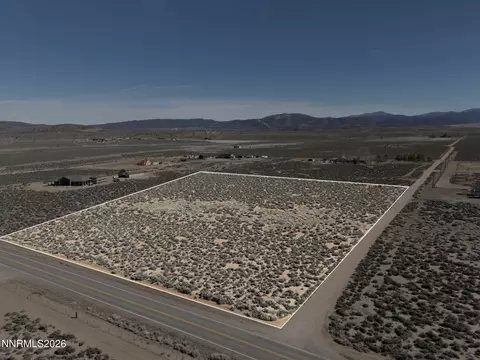 2013 E Valley Rd, Minden, NV 89423 photo 5