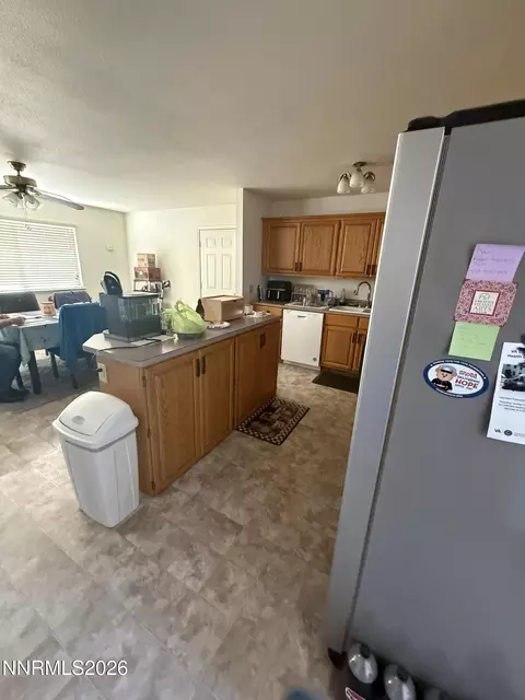 Kitchen - 5424 Desert Hills Loop, Fallon, NV 89406 photo 2 of 2