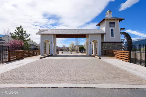 View/Area - 739 E Cottage Loop, Gardnerville, NV 89460 photo 2 of 7
