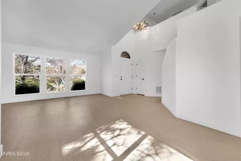 Living - 40 Eagle Claw Ct, Reno, NV 89523 photo 10 of 10