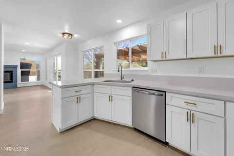 Kitchen - 40 Eagle Claw Ct, Reno, NV 89523 photo 5 of 5