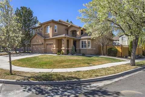 6899 Cinnamon Dr, Sparks, NV 89436