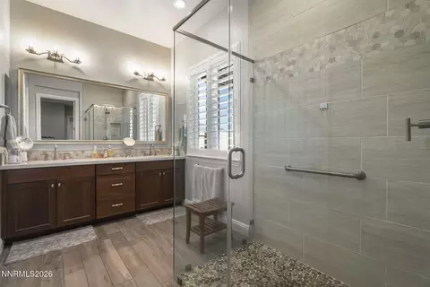 Bath - 2289 White Clay Dr, Reno, NV 89521 photo 1 of 5