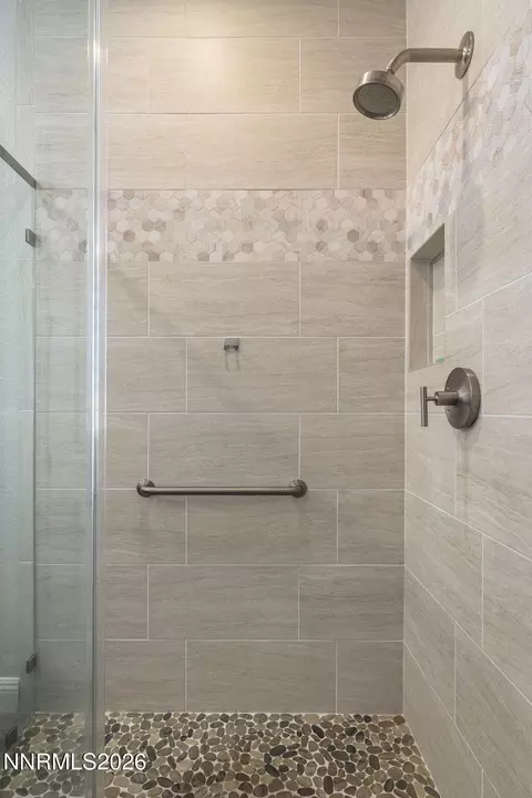 Bath - 2289 White Clay Dr, Reno, NV 89521 photo 3 of 5