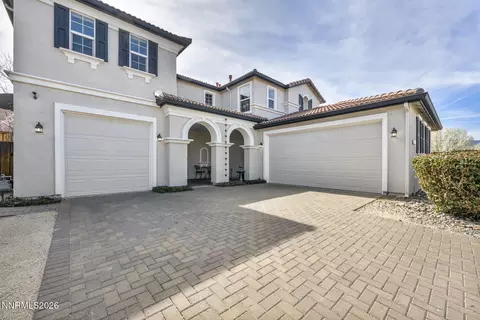 490 Luciana Dr, Reno, NV 89521