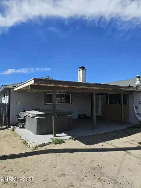 Exterior - 215 Ruby St, Fernley, NV 89408 photo 8 of 11