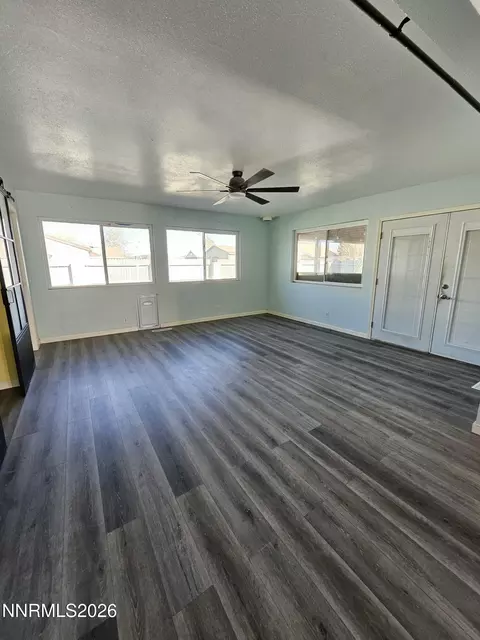 Living - 215 Ruby St, Fernley, NV 89408 photo 3 of 5