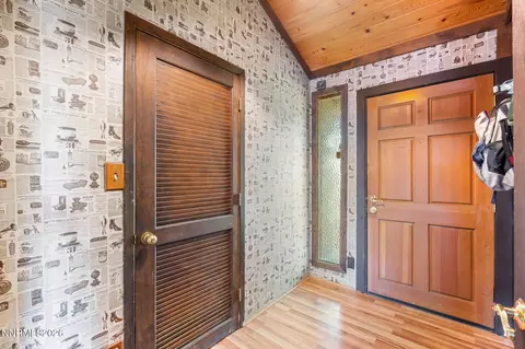 Entry Way - 21845 Adobe Rd, Reno, NV 89521 photo 1 of 5