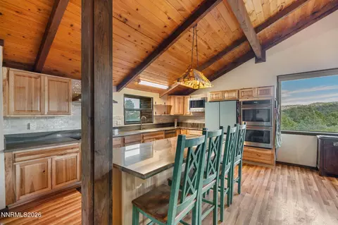 Kitchen - 21845 Adobe Rd, Reno, NV 89521 photo 2 of 4