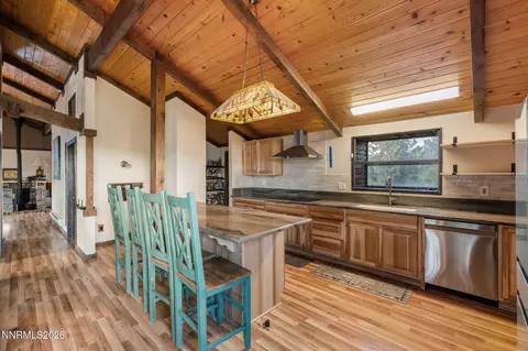 Kitchen - 21845 Adobe Rd, Reno, NV 89521 photo 1 of 4