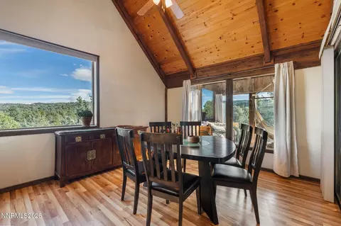 Dining - 21845 Adobe Rd, Reno, NV 89521 photo 3 of 5