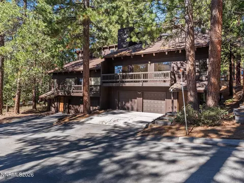 1062 Tomahawk Trl, Incline Village, NV 89451