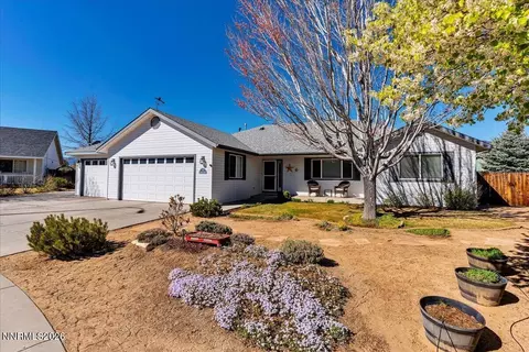 730 Rasner Ct, Carson City, NV 89701