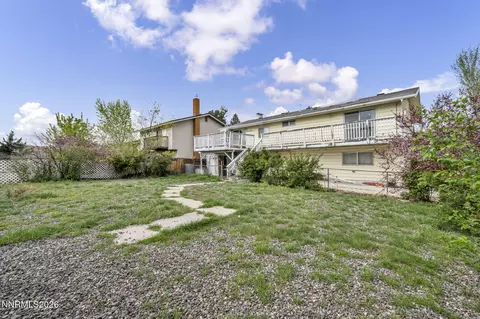 Exterior - 3035 Everett Dr, Reno, NV 89503 photo 13 of 16