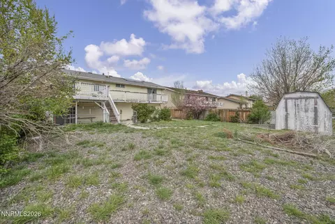 Exterior - 3035 Everett Dr, Reno, NV 89503 photo 14 of 16