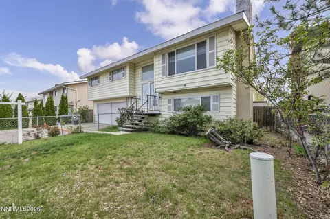 Exterior - 3035 Everett Dr, Reno, NV 89503 photo 1 of 16