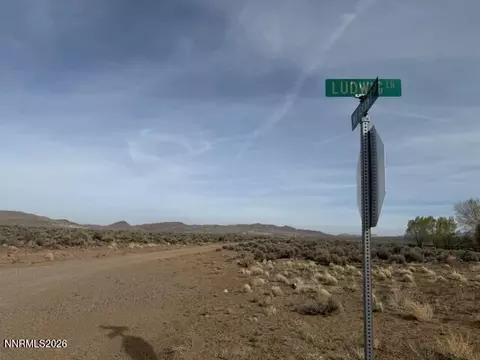 370 Ludwig Ln, Smith Valley, NV 89430 photo 5