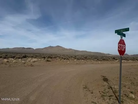 370 Ludwig Ln, Smith Valley, NV 89430 photo 6