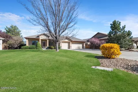 290 Stonewall Ct, Reno, NV 89511