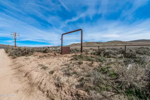 15700 Dry Valley Rd, Reno, NV 89508