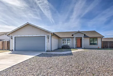 133 Prairie Ln, Fernley, NV 89408