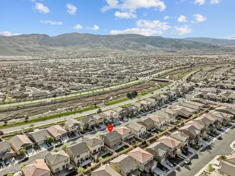 View/Area - 9733 Quartette Dr, Reno, NV 89521 photo 4 of 6