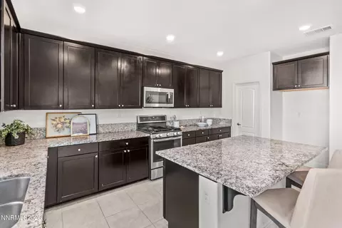 Kitchen - 9733 Quartette Dr, Reno, NV 89521 photo 4 of 5