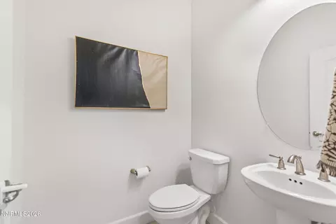 Bath - 9733 Quartette Dr, Reno, NV 89521 photo 1 of 4