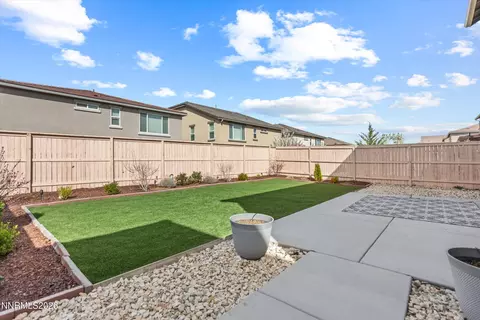 Exterior - 9733 Quartette Dr, Reno, NV 89521 photo 5 of 7