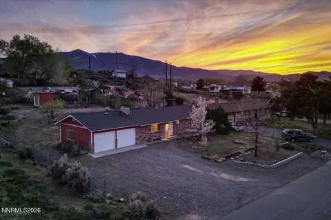 8704 Aquifer Way, Reno, NV 89506
