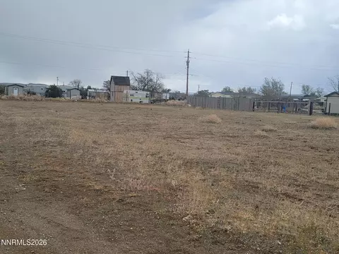 3596 Atkins St, Silver Springs, NV 89429