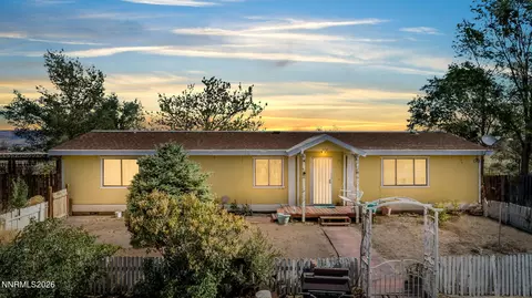 1850 E 10th St, Silver Springs, NV 89429