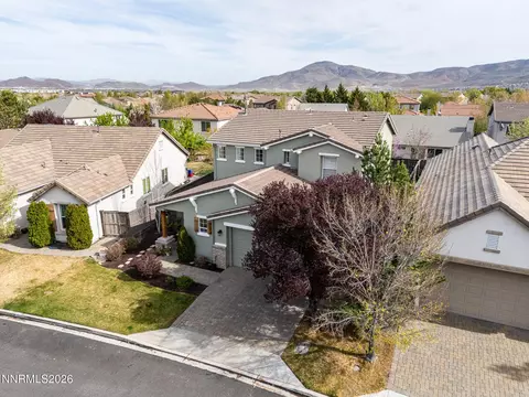 View/Area - 421 Alysheba Ct, Reno, NV 89521 photo 6 of 8