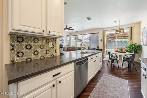 Kitchen - 421 Alysheba Ct, Reno, NV 89521 photo 6 of 6