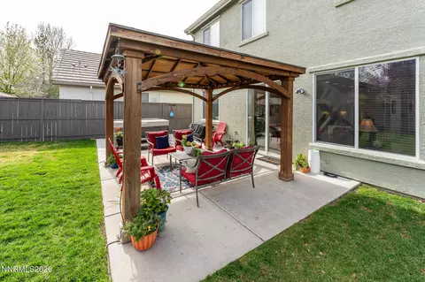 Exterior - 421 Alysheba Ct, Reno, NV 89521 photo 5 of 8