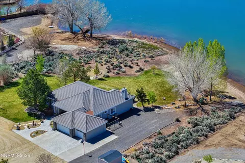 1608 E Valley Rd, Gardnerville, NV 89410