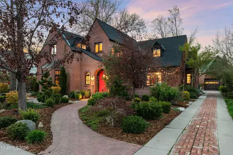 581 Ridge St, Reno, NV 89501