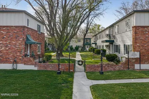 1945 4th St #9, Sparks, NV 89431