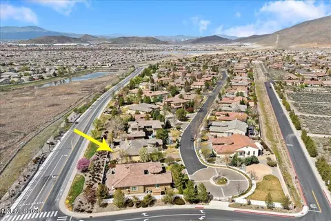 View/Area - 10145 Burghley Ct, Reno, NV 89521 photo 7 of 12