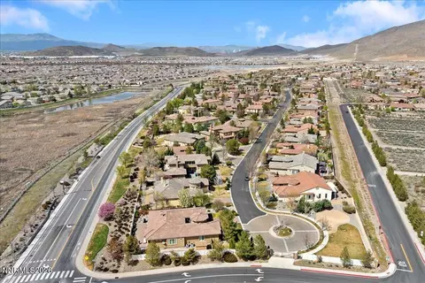 View/Area - 10145 Burghley Ct, Reno, NV 89521 photo 8 of 12
