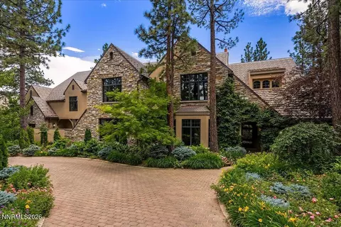 6025 Lake Geneva Dr, Reno, NV 89511