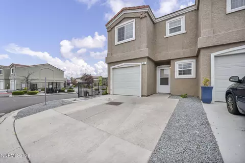5695 Vista Luna Dr #101, Sparks, NV 89436