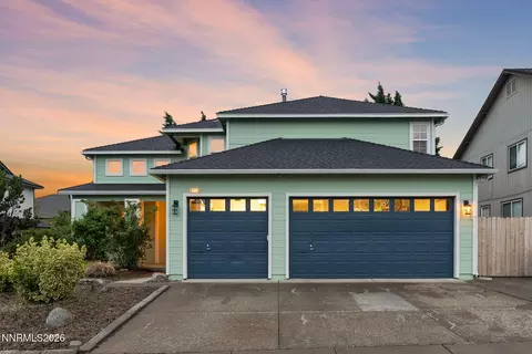 3220 Green River Dr, Reno, NV 89503