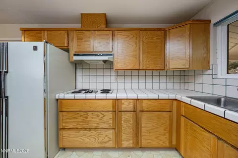 Kitchen - 2685 Everett Dr, Reno, NV 89503 photo 4 of 6