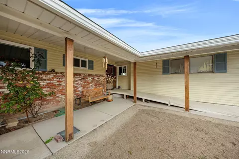 Exterior - 2685 Everett Dr, Reno, NV 89503 photo 1 of 9