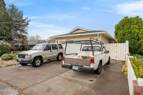 Exterior - 2685 Everett Dr, Reno, NV 89503 photo 9 of 9